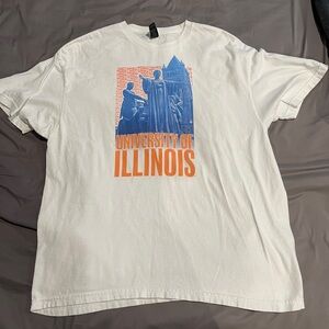Gildan White XL University of Illinois Shirt